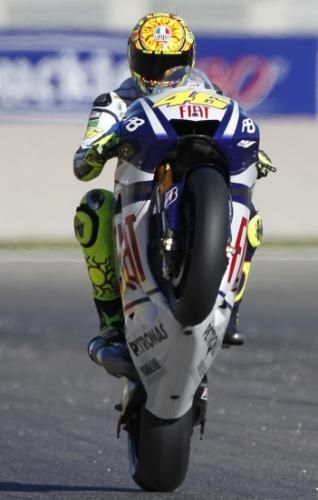 2010-11-06t151159z_01_jmg11_rtridsp_3_motorcycling-prix_reuters