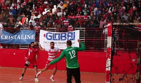 من لقاء الذهاب بين الإفريقي والنجم الساحلي