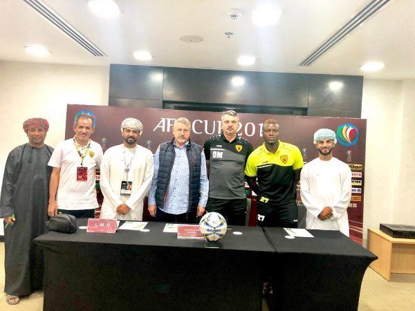 من المؤتمر الصحفي 