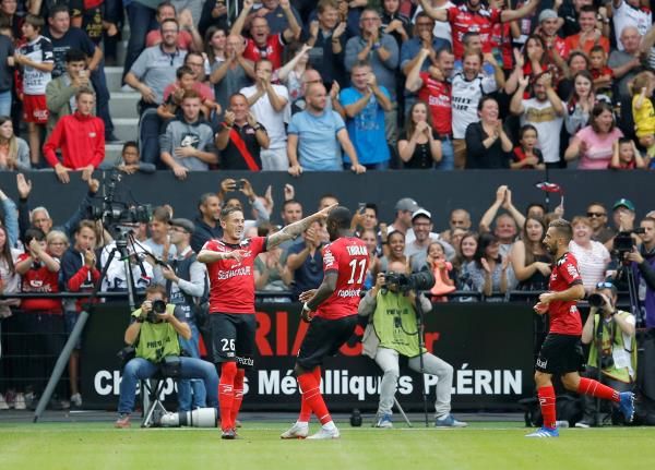 لاعبو جانجون 