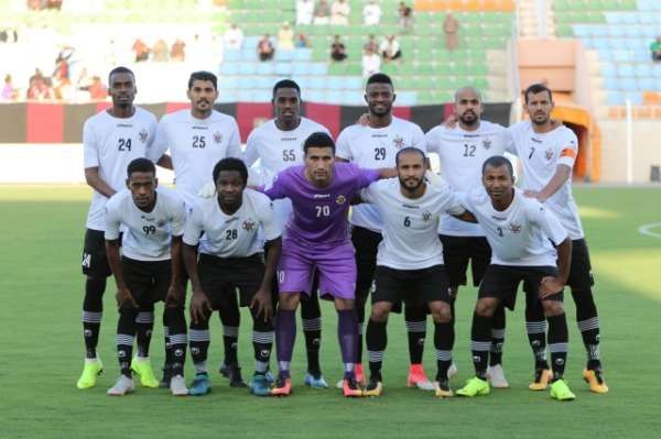 لاعبو الرستاق 