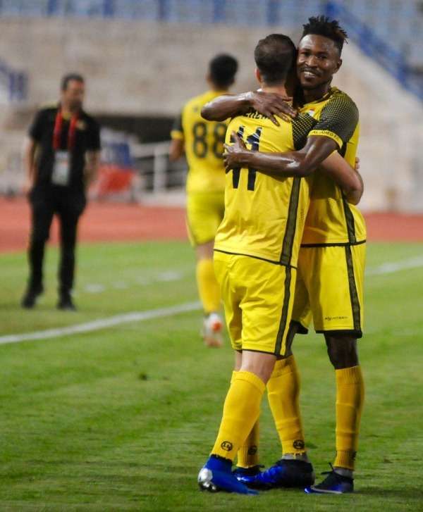 لاعبو العهد