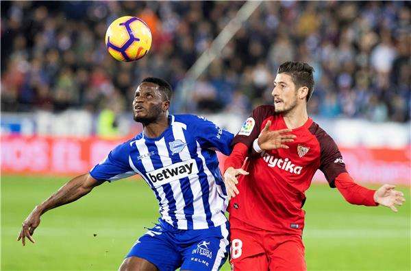 مبارك واكاسو