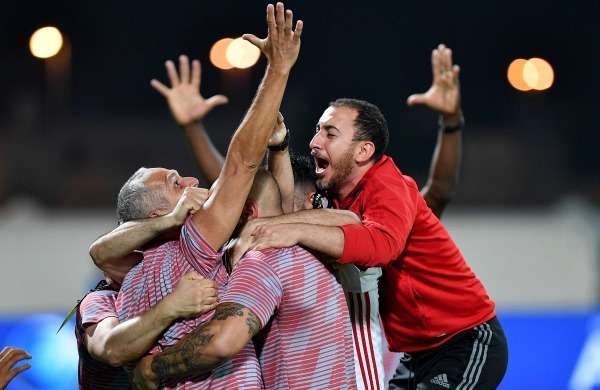 لاعبو الشارقة