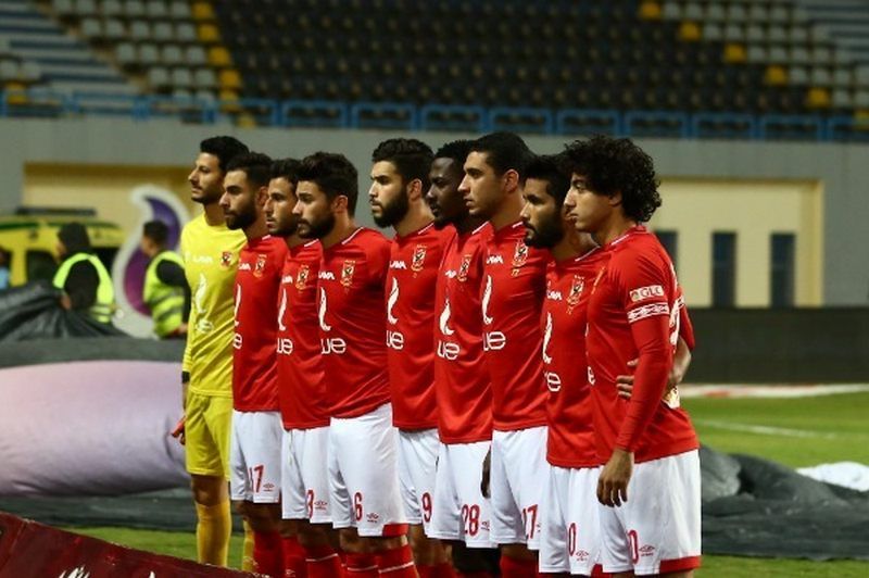 لاعبو الأهلي