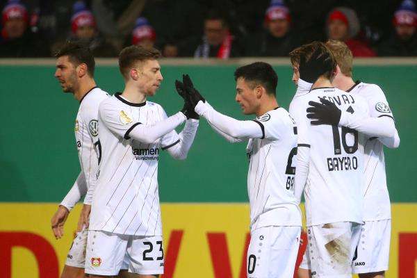 لاعبو ليفركوزن