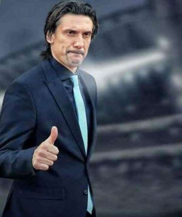 المدرب نيبوشا 