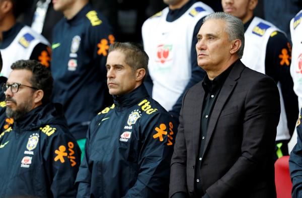 سيلفينيو (وسط)