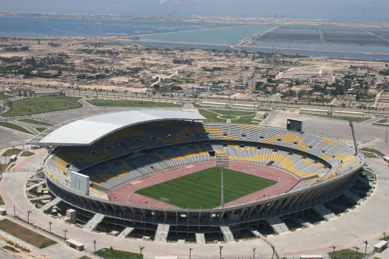  ملعب برج العرب 