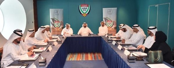 من الاجتماع