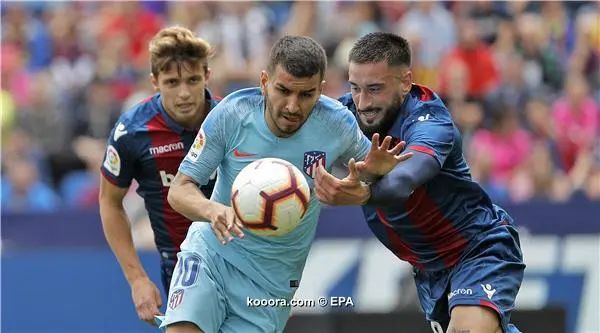 ?i=epa%2fsoccer%2f2019-05%2f2019-05-18%2f2019-05-18-07580682_epa