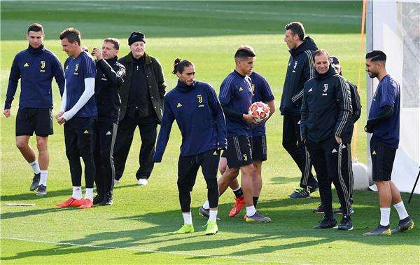 لاعبو يوفنتوس