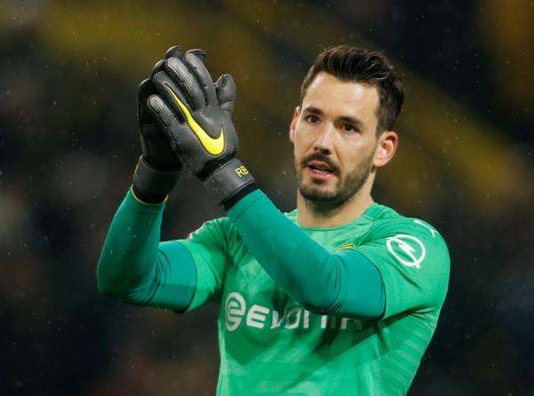 رومان بوركي 