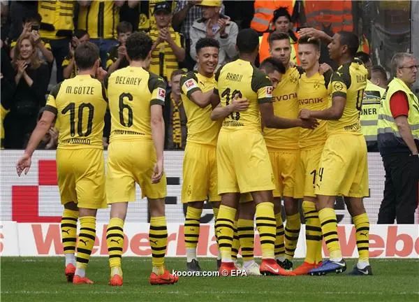 ?i=epa%2fsoccer%2f2019-04%2f2019-04-21%2f2019-04-21-07520050_epa