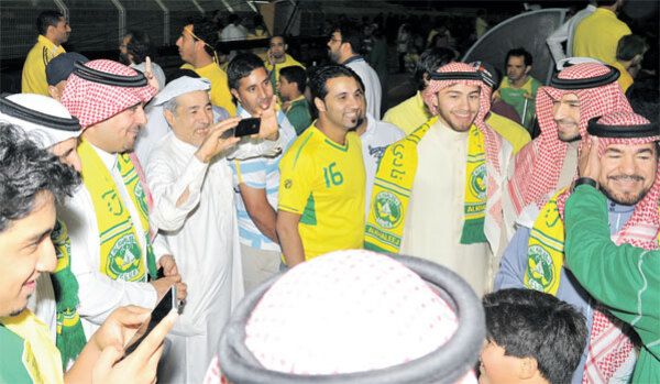 جانب من لقاء الأمس