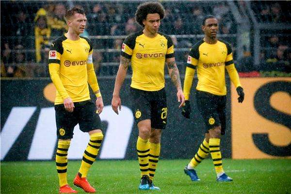 لاعبو دورتموند