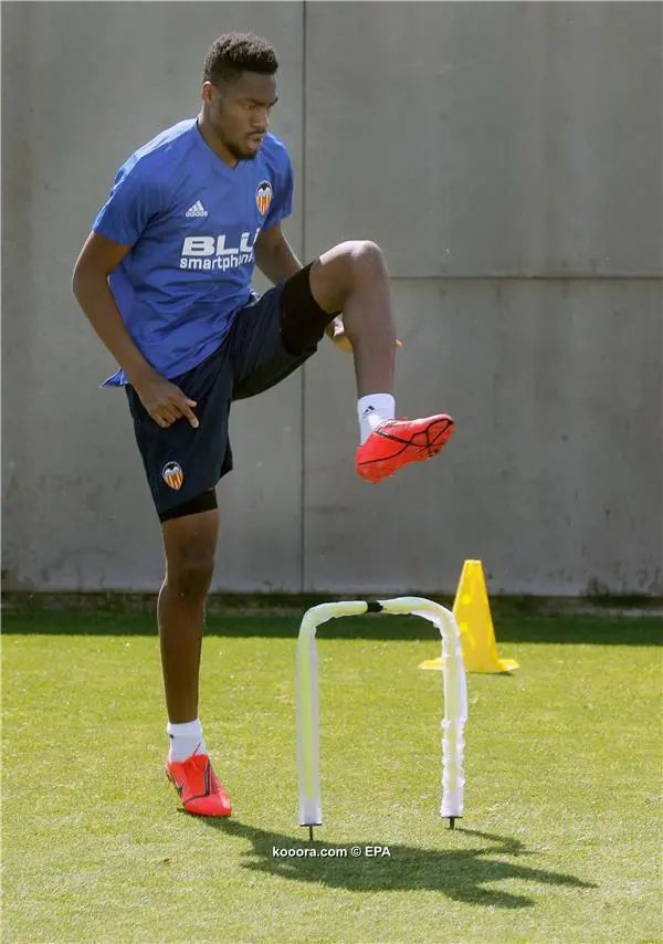 ?i=epa%2fsoccer%2f2019-05%2f2019-05-22%2f2019-05-22-07591408_epa