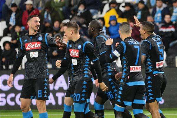 لاعبو نابولي