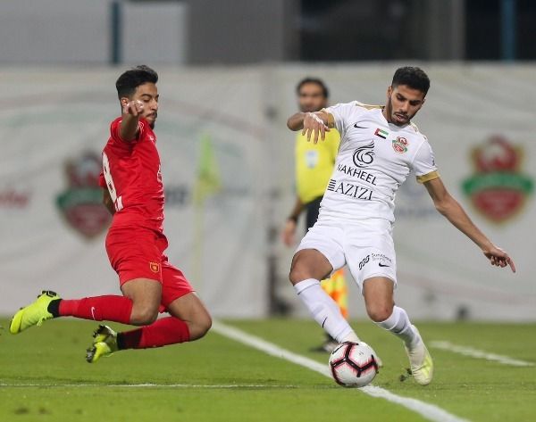 من مباراة شباب الأهلي والفجيرة