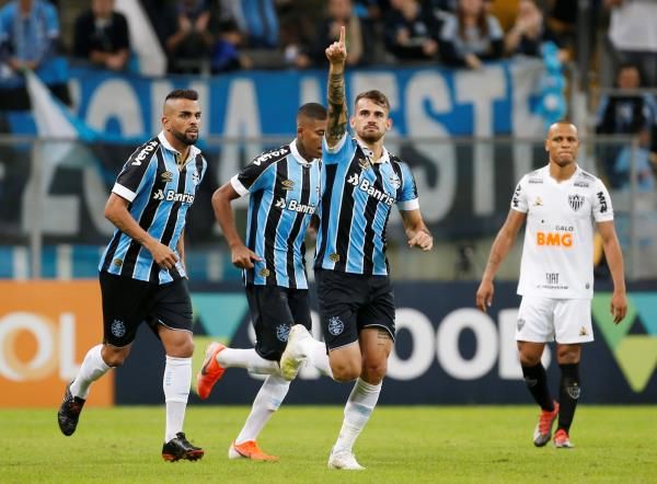 2019-05-25t232921z_1907140104_rc12a9831aa0_rtrmadp_3_soccer-brazil-gre-amn_reuters