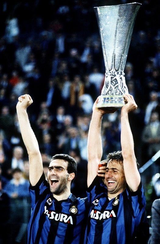Bergomi_e_Ferri_Coppa_UEFA_1990-1991_Roma-Inter