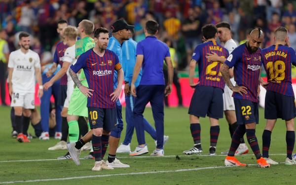 لاعبو برشلونة