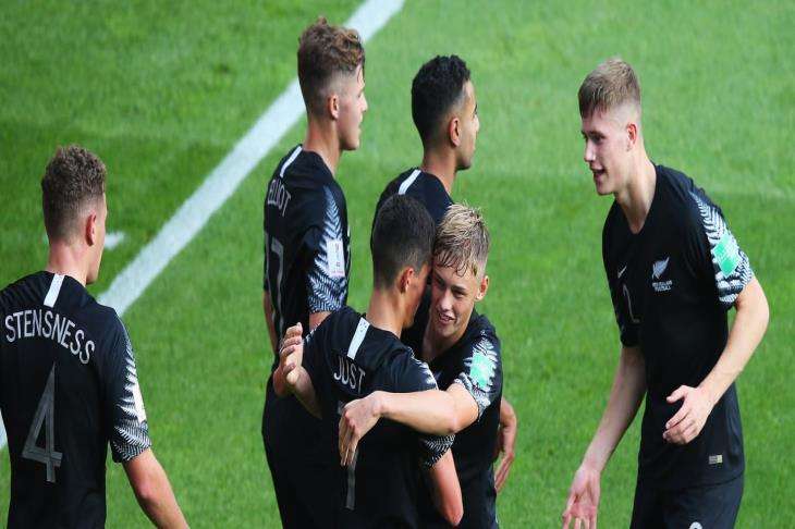 لاعبو منتخب نيوزيلندا