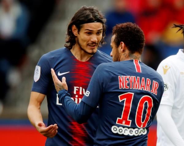 كافاني ونيمار