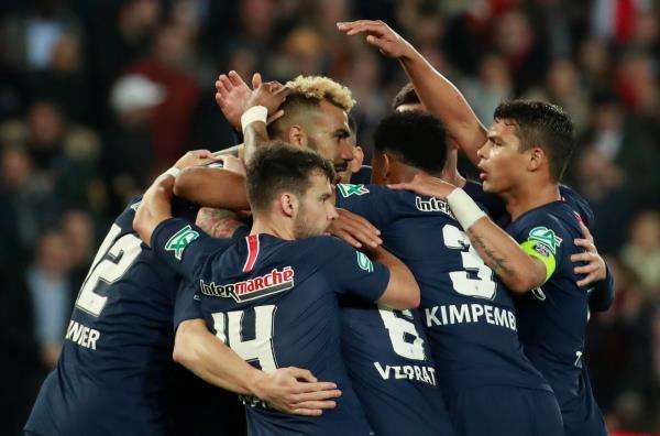 لاعبو باريس سان جيرمان