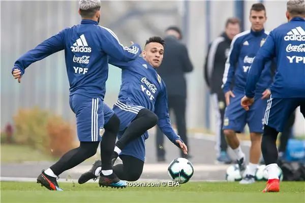 ?i=epa%2fsoccer%2f2019-05%2f2019-05-28%2f2019-05-28-07608381_epa