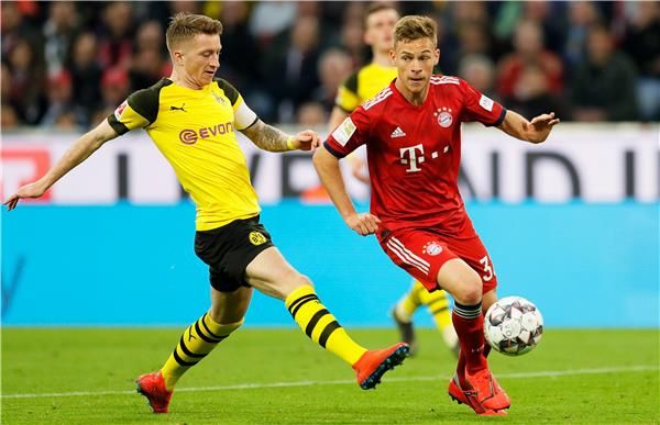 من إحدى لقاءات الدوري