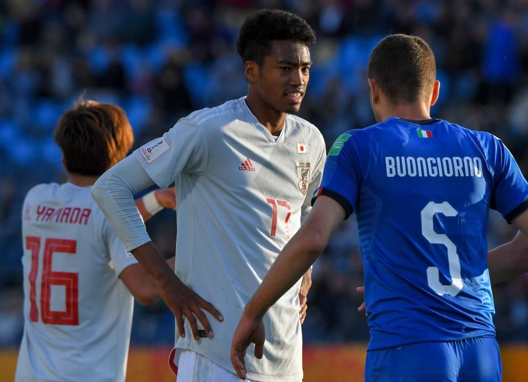 المدافع ميكوني في لقاء اليابان وإيطاليا