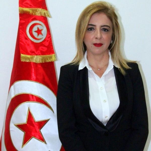 سنية بن الشيخ 