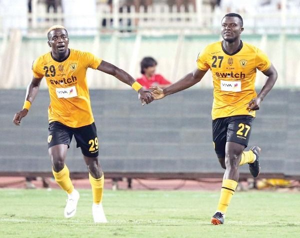 رونالد ونجا وأكسل ماي