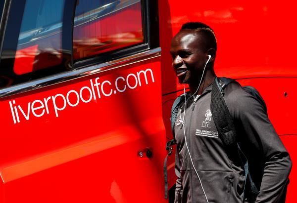 ساديو ماني ومحمد صلاح