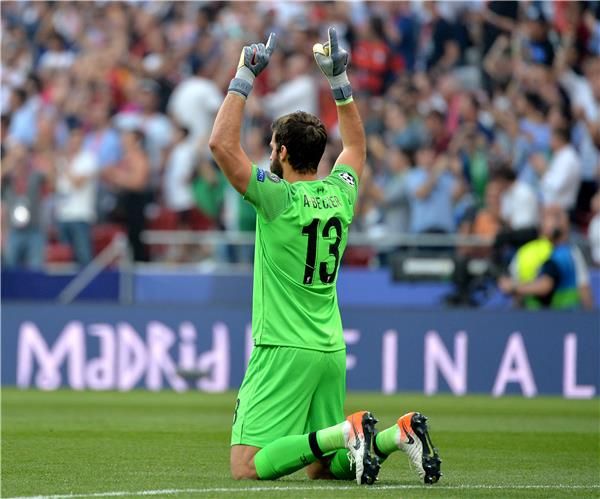 أليسون بكير