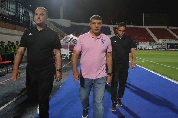 طارق العشري