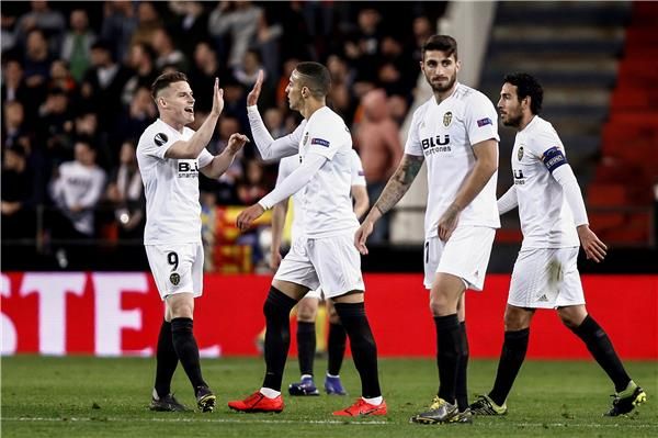 لاعبو فالنسيا