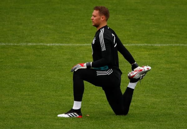 مانويل نوير 