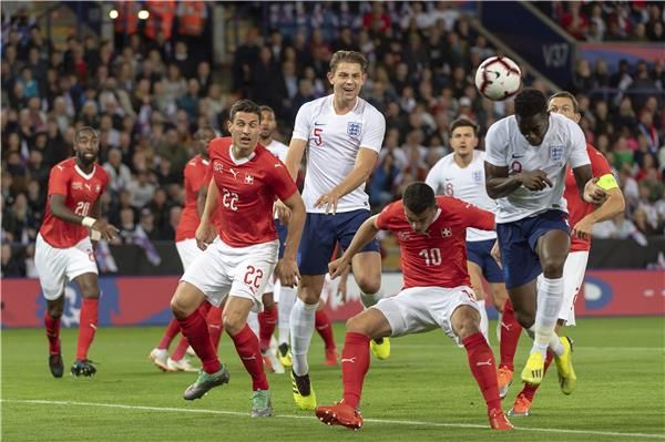 لقاء سابق بين المنتخبين