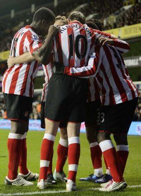 احتفال لاعبي سندرلاند