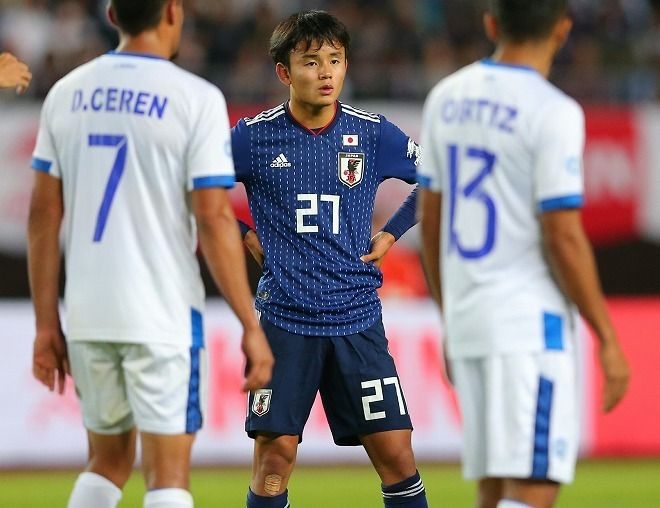 تاكيفوسا كوبو أمام السلفادور