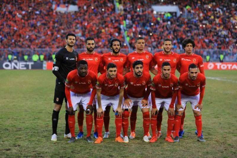 لاعبو الأهلي