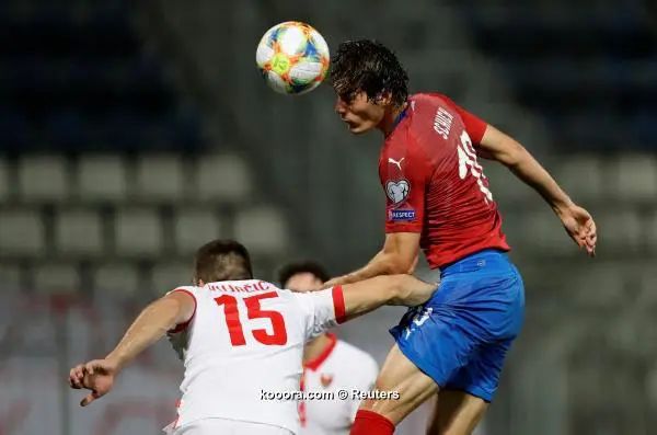 ?i=reuters%2f2019-06-10%2f2019-06-10t200909z_1659191574_rc18f2042f80_rtrmadp_3_soccer-euro-cze-mne_reuters