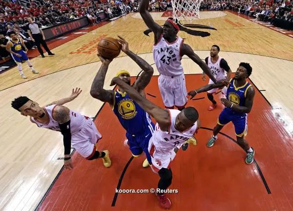 ?i=reuters%2f2019-06-11%2f2019-06-11t043657z_894254775_nocid_rtrmadp_3_nba-finals-golden-state-warriors-at-toronto-raptors_reuters