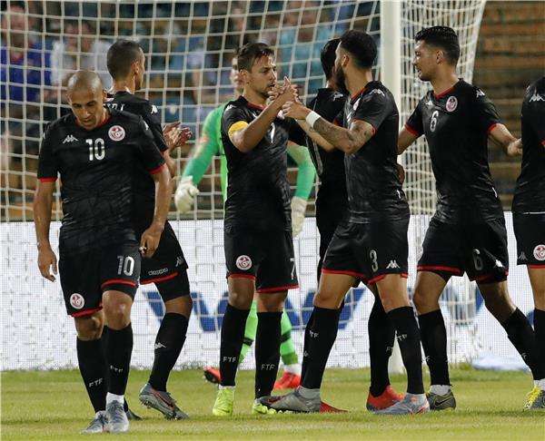 فرحة لاعبي منتخب تونس
