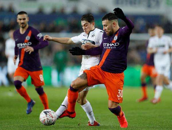  دانييل جيمس