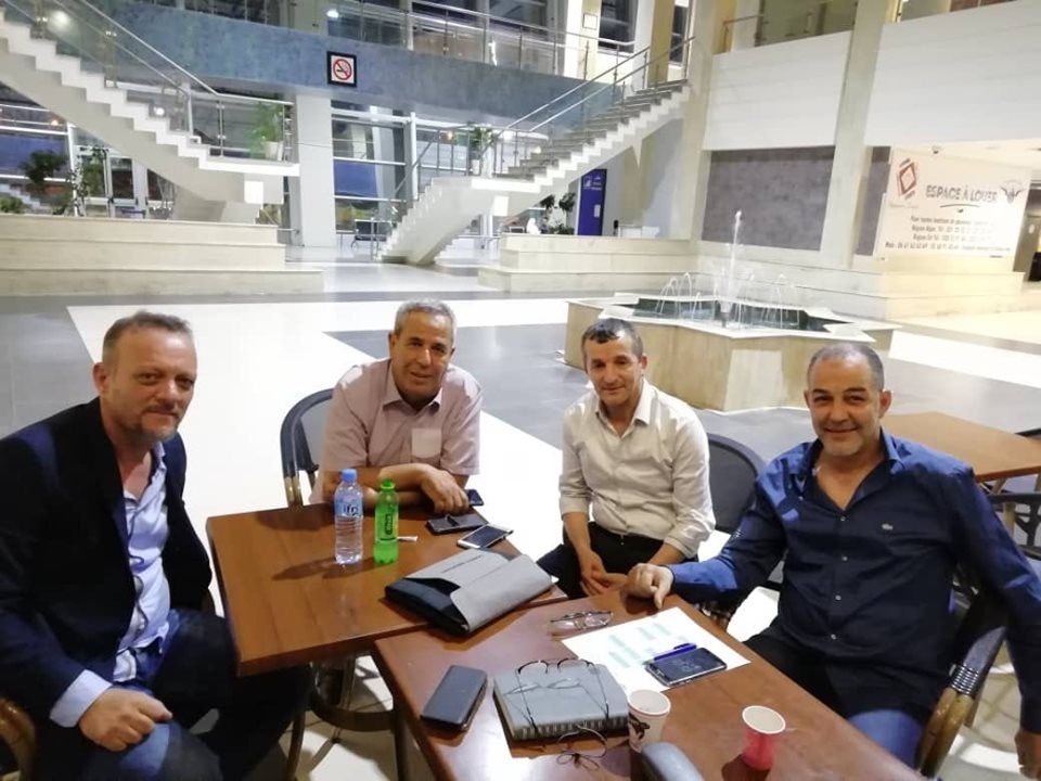 اليعقوبي مع مسؤولي اتحاد العاصمة