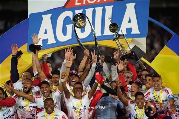 ?i=epa%2fsoccer%2f2019-06%2f2019-06-13%2f2019-06-13-07644771_epa