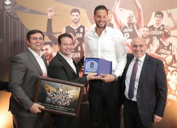 من حفل التكريم